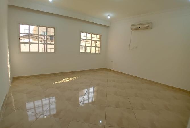 949377 - Property Main Image