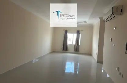 شقة - 2 غرف نوم - 2 حمامات للايجار في شارع نجمه - نجمة - الدوحة