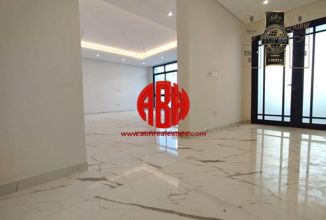 1003142 - Property Image 3