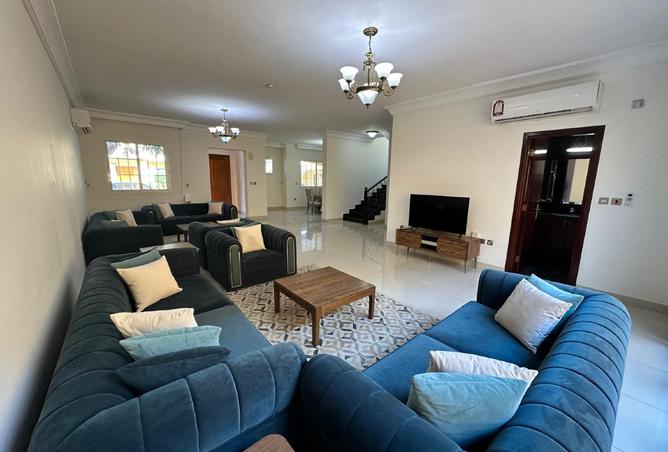 1010760 - Property Image 2