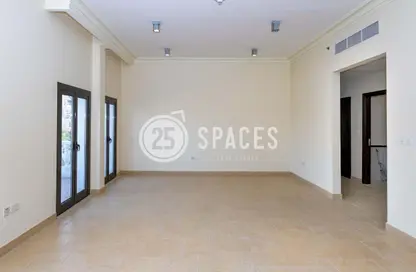 Apartment - 3 Bedrooms - 4 Bathrooms for rent in Carnaval - Qanat Quartier - The Pearl Island - Doha Apartment - 3 Bedrooms - 4 Bathrooms for rent in Carnaval - Qanat Quartier - The Pearl Island - Doha