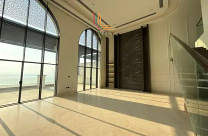 Duplex - 4 Bedrooms - 6 Bathrooms for sale in La Plage Villas - The Villas - The Pearl Island - Doha