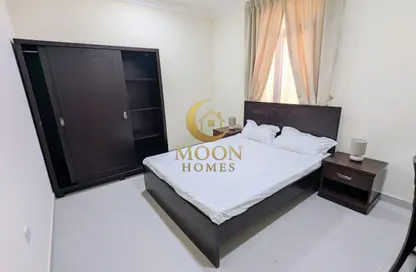 Apartment - 2 Bedrooms - 2 Bathrooms for rent in Umm Ghuwailina 4 - Umm Ghuwailina - Doha