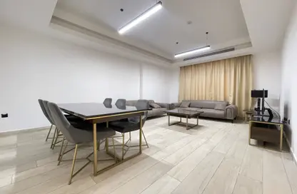 Apartment - 2 Bedrooms - 2 Bathrooms for rent in Musheireb Tower - Musheireb - Musheireb - Doha Apartment - 2 Bedrooms - 2 Bathrooms for rent in Musheireb Tower - Musheireb - Musheireb - Doha