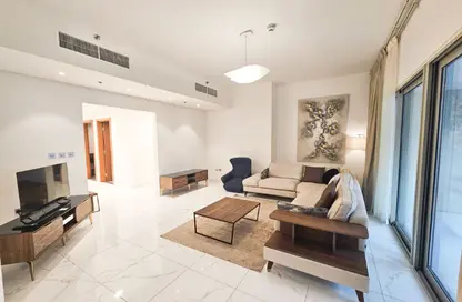 Apartment - 3 Bedrooms - 3 Bathrooms for rent in West Bay Tower - West Bay - West Bay - Doha