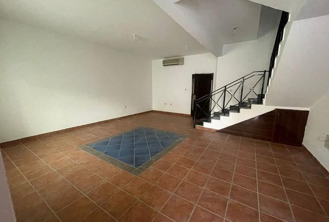 986829 - Property Main Image