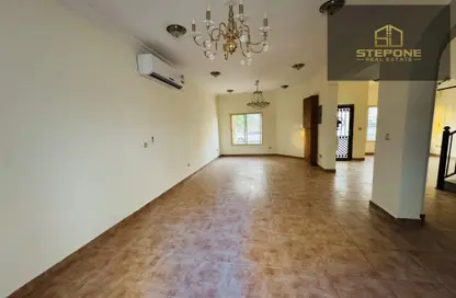 مجمع سكني - 4 غرف نوم - 4 حمامات للايجار في شارع الوعب - الوعب - الدوحة