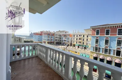 Apartment - 2 Bedrooms - 3 Bathrooms for rent in Danat Qatar - Porto Arabia - The Pearl Island - Doha