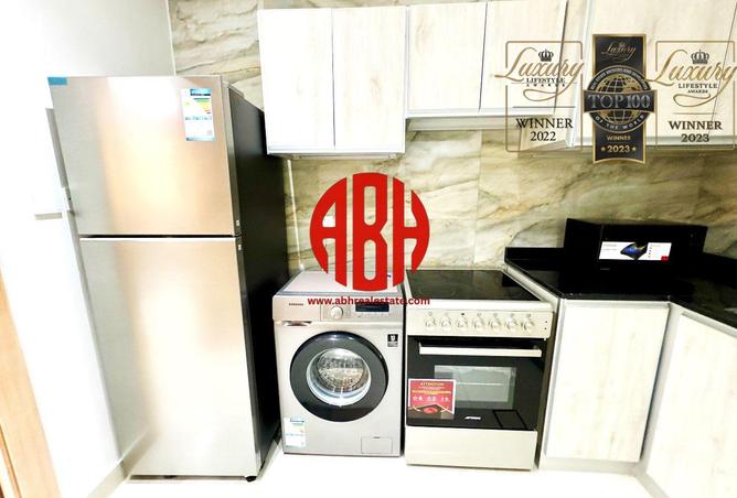 976842 - Property Image 2