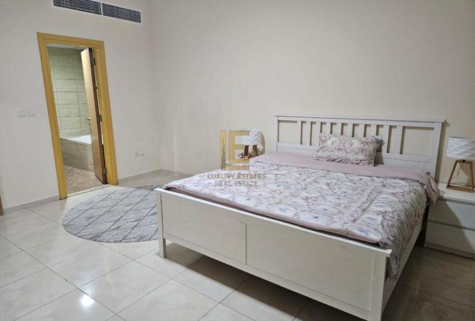 982331 - Property Image 3