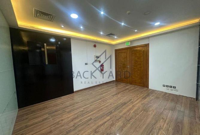 955955 - Property Image 2