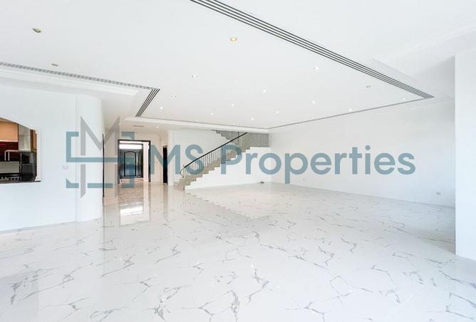 959989 - Property Main Image