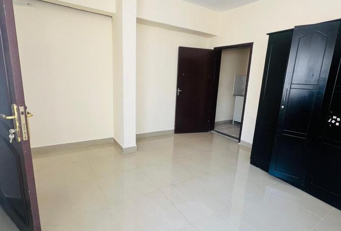 952817 - Property Main Image