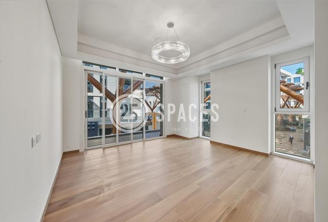 965210 - Property Image 2