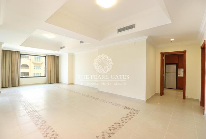 881304 - Property Image 2