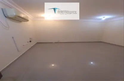 Apartment - 1 Bathroom for rent in Al Aziziyah - Al Aziziyah - Doha