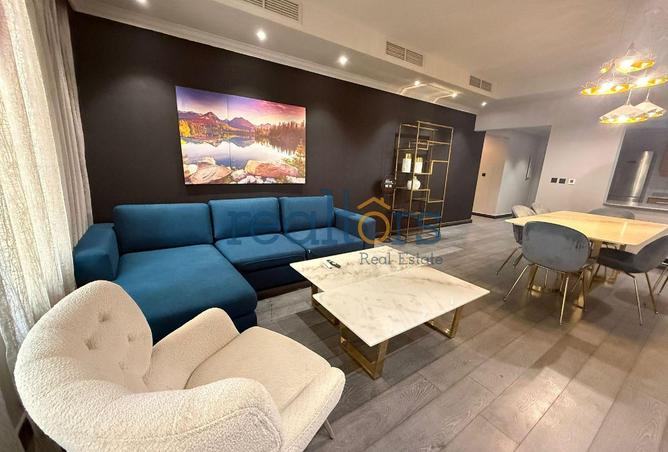 989769 - Property Image 2