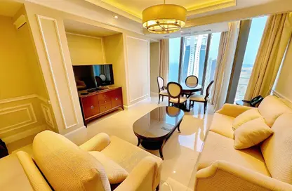 Apartment - 1 Bedroom - 2 Bathrooms for rent in City Center Towers - West Bay - Doha