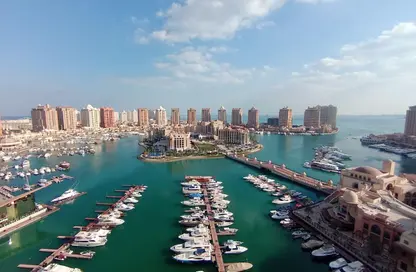 شقة - 3 غرف نوم - 4 حمامات للايجار في طريق بورتو الغربي - بورتو أرابيا - جزيرة اللؤلؤة - الدوحة