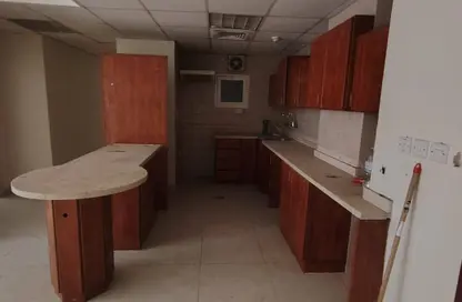 Apartment - 2 Bedrooms - 2 Bathrooms for rent in EB12 - Fereej Bin Mahmoud North - Fereej Bin Mahmoud - Doha