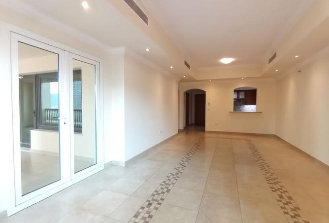 999841 - Property Image 3