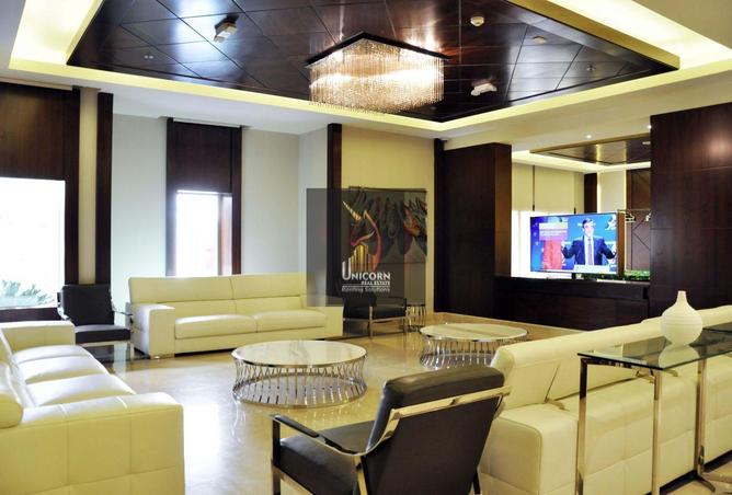 985222 - Property Image 3