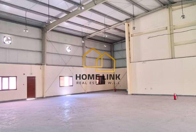 943262 - Property Image 3