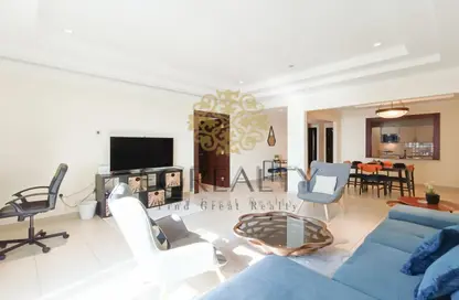 Apartment - 1 Bedroom - 2 Bathrooms for rent in East Porto Drive - Porto Arabia - The Pearl Island - Doha
