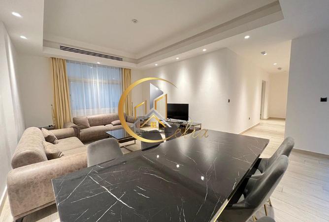 987007 - Property Image 3