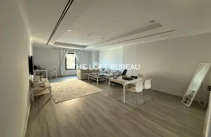 Apartment - 1 Bedroom - 1 Bathroom for rent in West Porto Drive - Porto Arabia - The Pearl Island - Doha