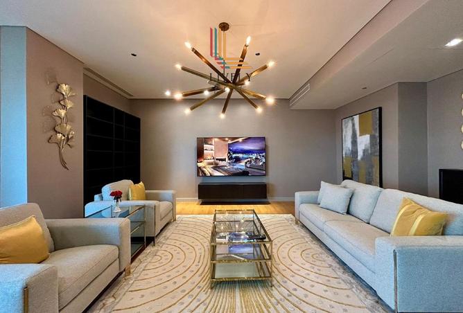 982177 - Property Main Image