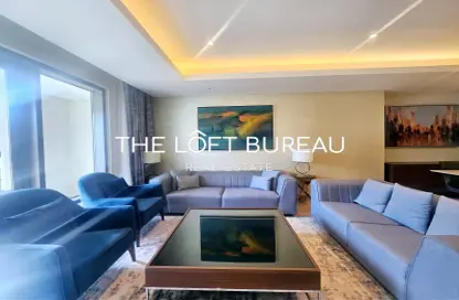 Apartment - 3 Bedrooms - 5 Bathrooms for rent in Tower 1 - Abraj Quartiers - The Pearl Island - Doha