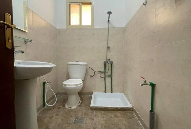 933054 - Property Image 2