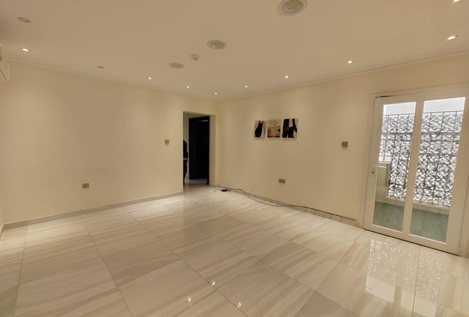 937925 - Property Image 2