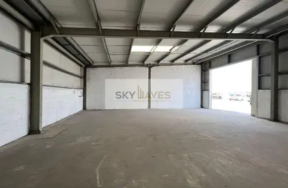 Warehouse - Studio for rent in Umm Al Seneem Street - Ain Khaled - Doha
