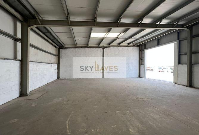 955605 - Property Main Image