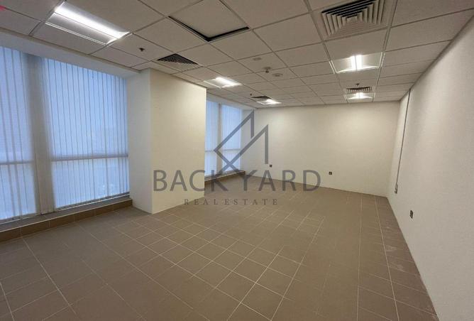 989824 - Property Image 3