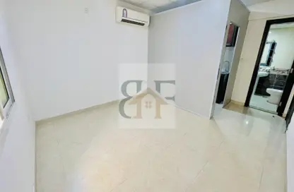 Apartment - Studio - 1 Bathroom for rent in Muntazah 7 - Al Muntazah - Doha