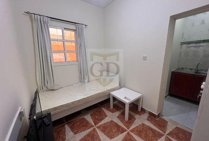 943658 - Property Image 3