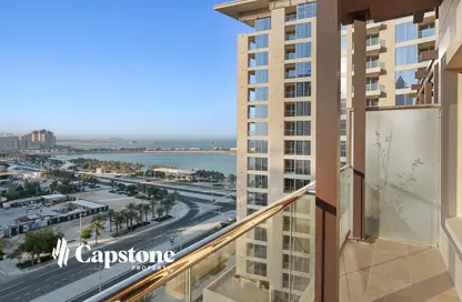 Apartment - 1 Bedroom - 2 Bathrooms for sale in Lusail Residence - Marina District - Lusail