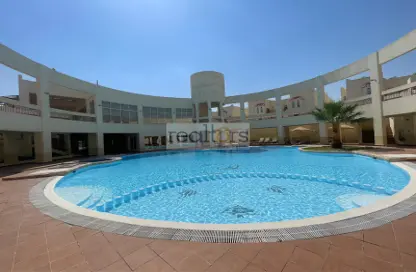مجمع سكني - 4 غرف نوم - 5 حمامات للايجار في شارع الوعب - الوعب - الدوحة