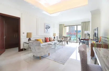 Apartment - 2 Bedrooms - 3 Bathrooms for rent in The St. Regis Marsa Arabia Island - Marsa Arabia - The Pearl Island - Doha