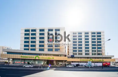 Outdoor Building image for: Apartment - 3 Bedrooms - 3 Bathrooms for rent in Musheireb - Musheireb - Doha, Image 1