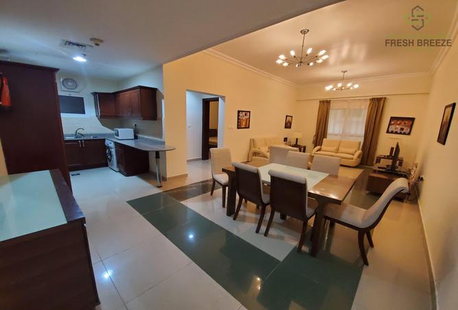 903416 - Property Image 3