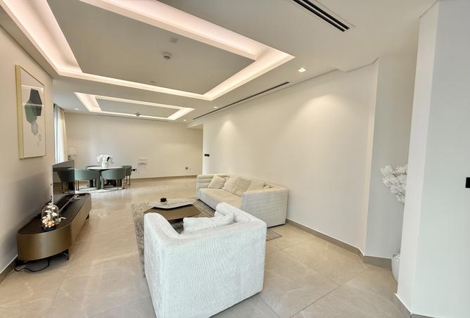 968317 - Property Image 3