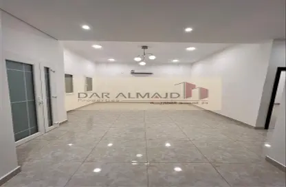 شقة - 2 غرف نوم - 2 حمامات للايجار في مريخ - المريخ - الدوحة