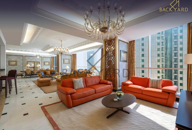 867219 - Property Image 2