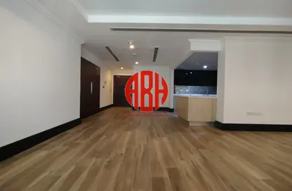 Apartment - 1 Bedroom - 2 Bathrooms for rent in Viva West - Viva Bahriyah - The Pearl Island - Doha