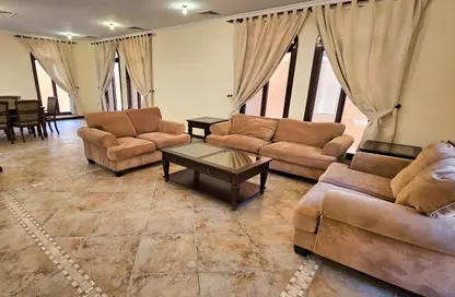 Villa - 4 Bedrooms - 6 Bathrooms for rent in Al Luqta - Al Luqta - Doha