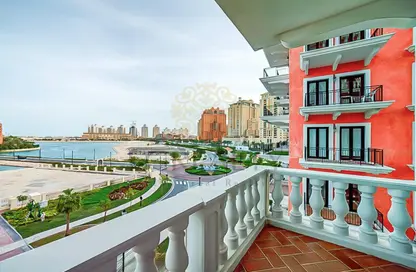 Apartment - 3 Bedrooms - 4 Bathrooms for sale in Carnaval - Qanat Quartier - The Pearl Island - Doha